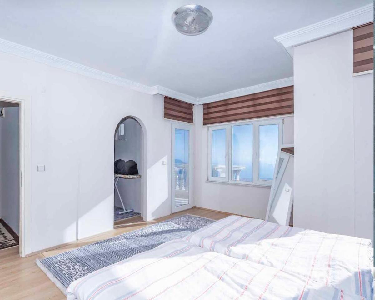 With Pool With View Of Alanya
