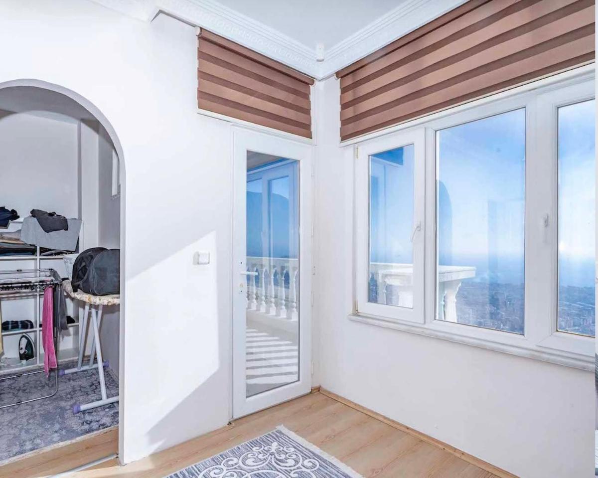 Villa With Pool With View Of