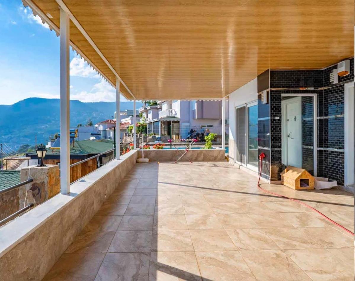 Villa With Pool With View Of